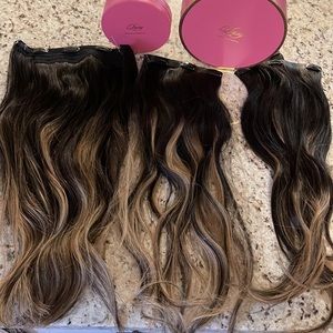 Luxy Halo hair extensions 20” off black & bronde